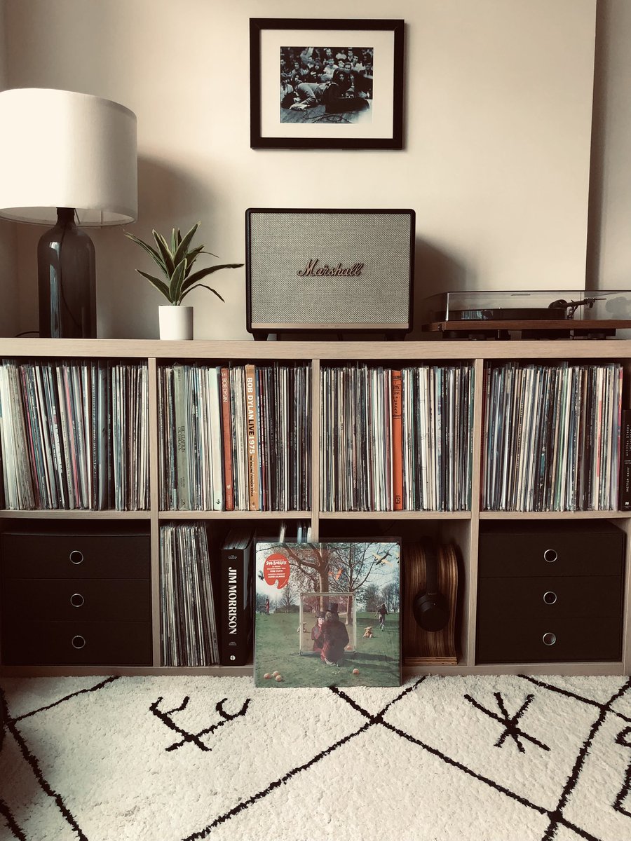 veldra9's tweet photo. What’s happening?
Introduction to Syd Barret https://t.co/rshajSr9sS