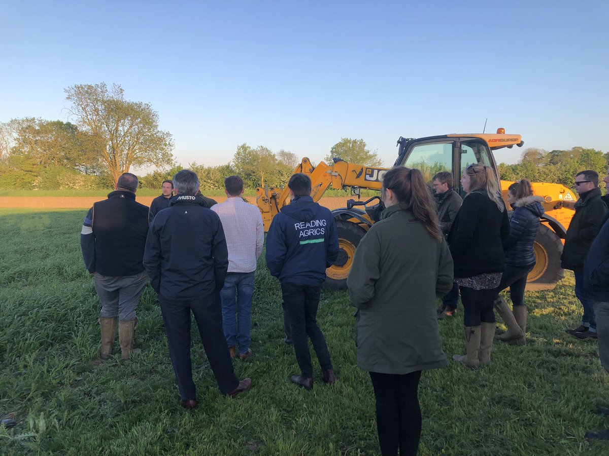 Thank you so much to @Morleyfarms for hosting us this evening! Great to hear from <a href="/niabgroup/">Niab</a> and <a href="/BBRO_Beet/">BBRO_Beet</a> too.

#norfolk #agriculture #niab #bbro #crops #agriculturalresearch #cropscience