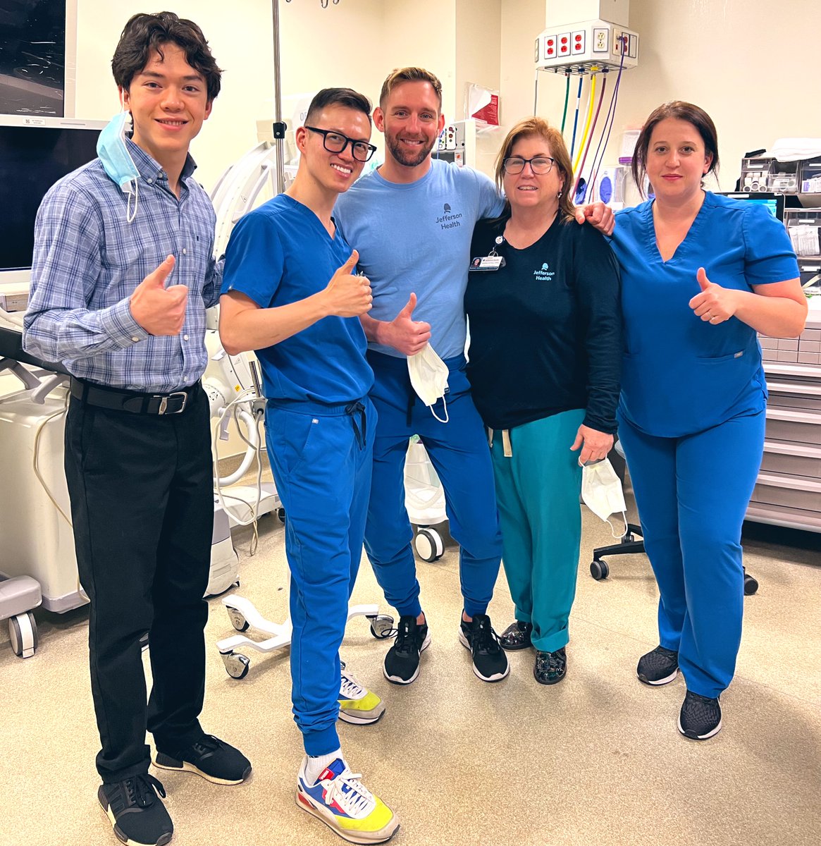 AustinChiangMD's tweet photo. Thanks again for the kind words after yesterday’s events. It means the world.💙

Thanks to my procedure room team — I got thru a full day of procedures on time, hosted a shadowing student, and took care of patients in good spirits. 🙂 https://t.co/6PF08lwyhv