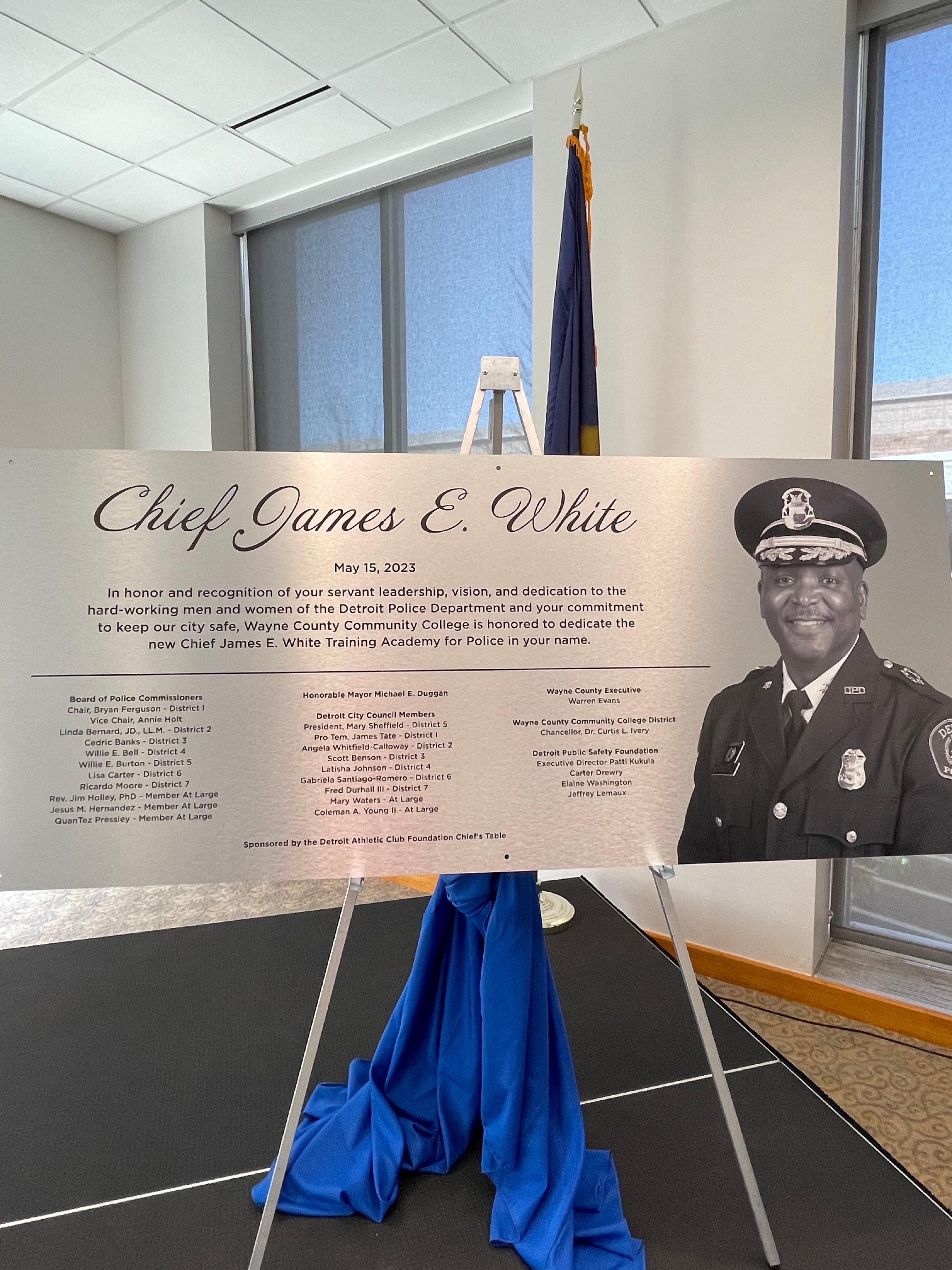 Detroit Police News on Twitter "Congratulations to Chief James E
