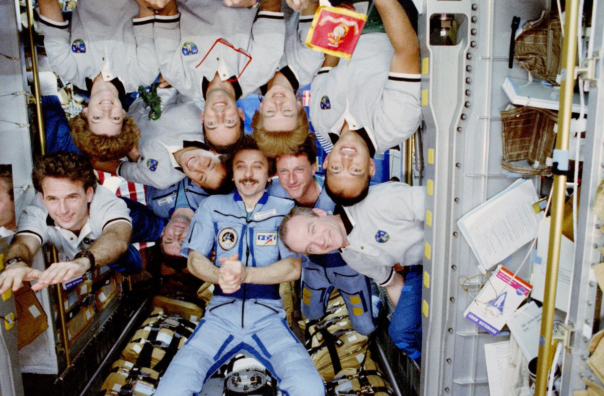 AstroScholarFdn's tweet photo. 26 years ago today, #SpaceShuttle #Atlantis launched from @NASAKennedy to complete the sixth Shuttle-Mir docking mission.
#STS84 carried a crew of seven, including #ASF Board Member Commander Charlie Precourt, and successfully landed back on #Earth nearly ten days later. https://t.co/1pgR9YjGiV