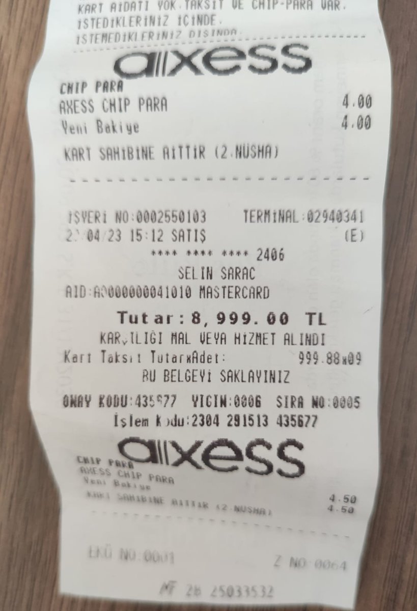 Prmselinn's tweet photo. Yaptığım alışverişin faturası 9000 TL lik kısmını bankanizdan kullanmama rağmen cip para tanımlamayıp şikayetime mobilya dekorasyon ürünü olarak olumsuz yanıt verdiniz. Akıl var mantık var ben süpürgeyi TV ünitesinde mi sergiliyorum.. @Akbank @AkbankDestek https://t.co/KvN8IaJ9xf