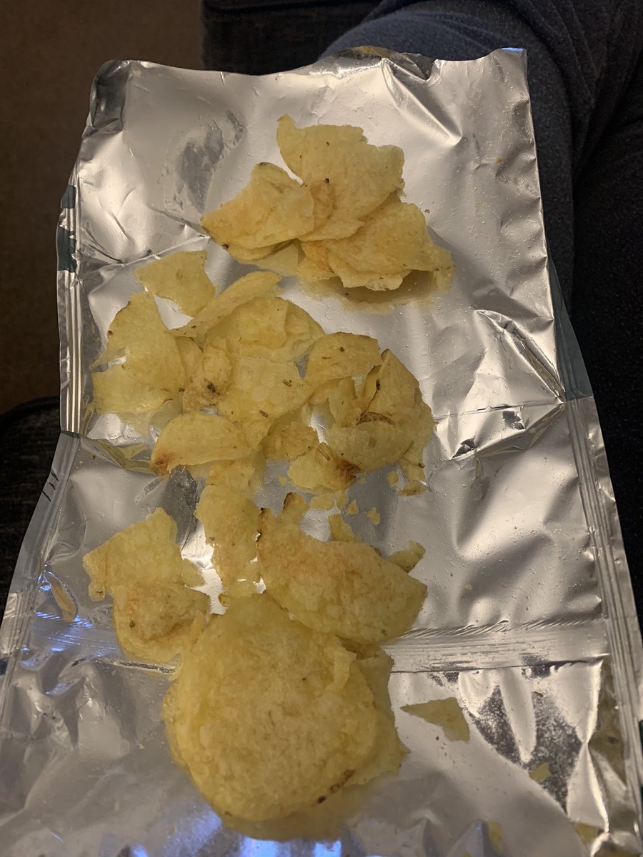billynomat's tweet photo. @walkers_crisps these are crap….#1wholecrisp…. https://t.co/HjlB1M2J9S