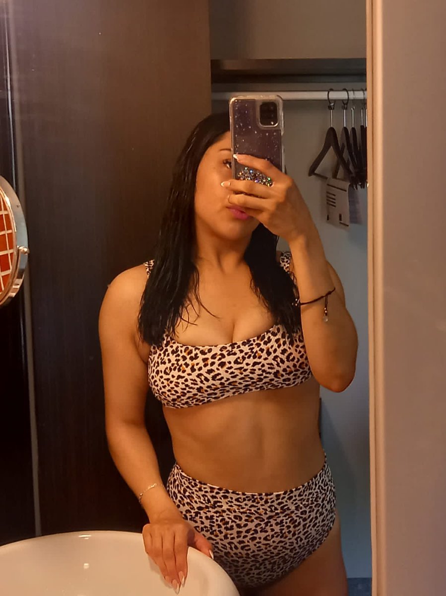 Quien se va animar ❤ Visita 👉❤onlyfans.com/rebeca_beltran 🔴👈