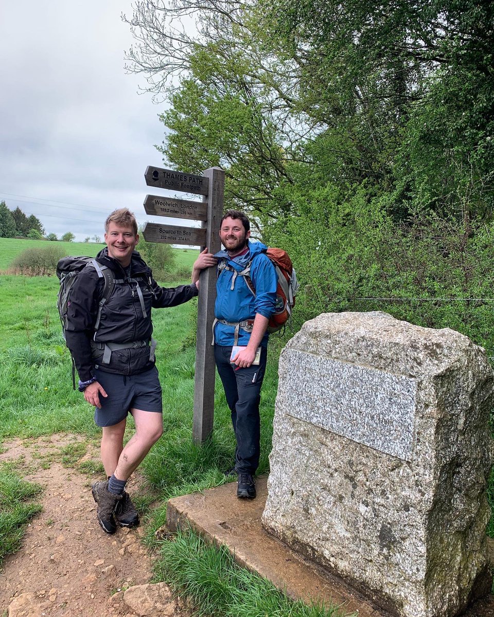 Before we leave the UK this summer, finally finished our post-lockdown project of walking the Thames from the Barrier to the Source - 185 miles and a great journey through 🇬🇧 history. Lost count of 800-1000 year old churches passed (and similarly old pubs)… #thamespath