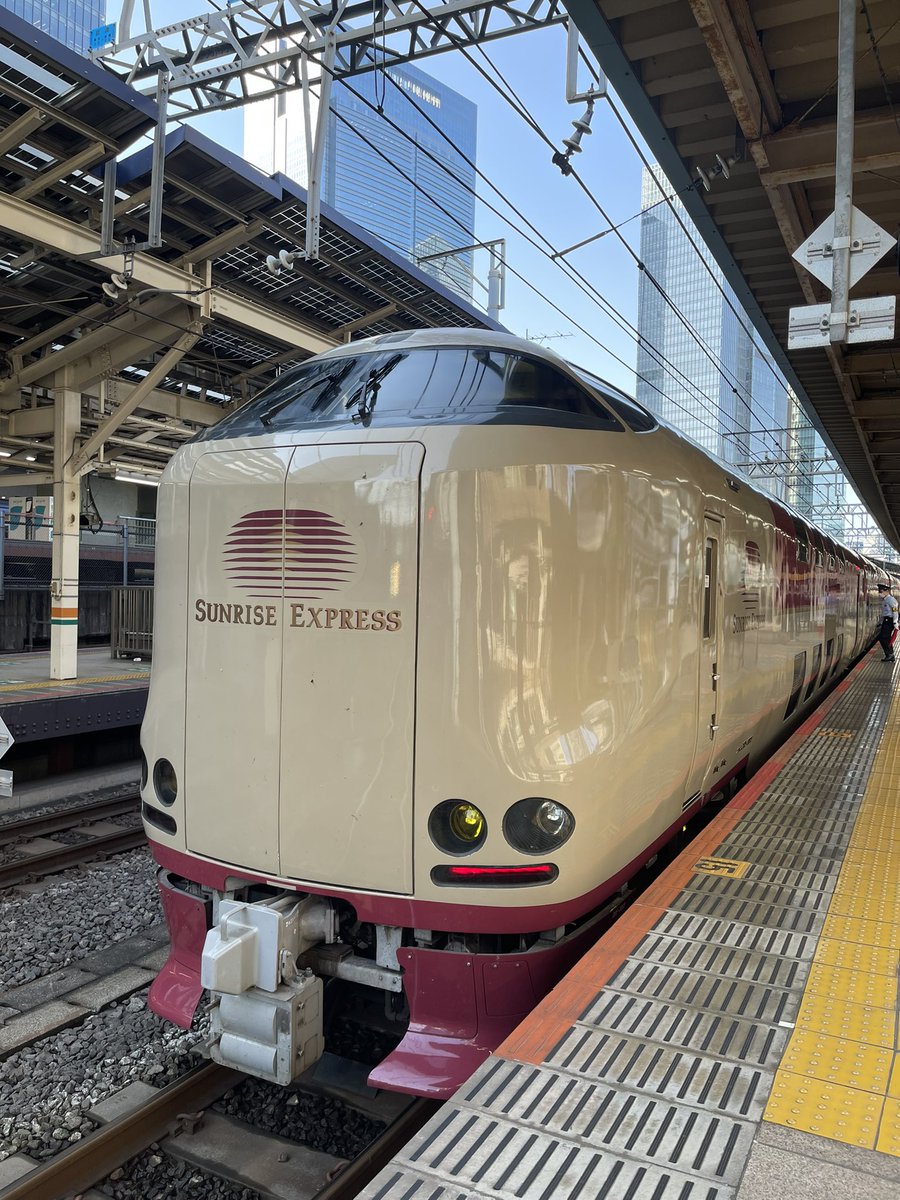 norakura_2525's tweet photo. 東京なう https://t.co/ezYrEeWhd1