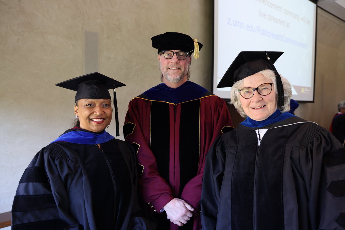 PublicHealthUMN's tweet photo. We're in great company today! #SPHGrad🎓 https://t.co/3Y7dBt2aBx