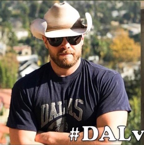 christy041499's tweet photo. Monday again so of course that means the talented, classy incomparable #BillyMiller my #MCM #MCE every day, every night & everything in between❤️#BillyWithKindness #BillyMillerRocks #OnceInALifetime #ThreeTimeEmmyWinner https://t.co/PIe5AkBIWw