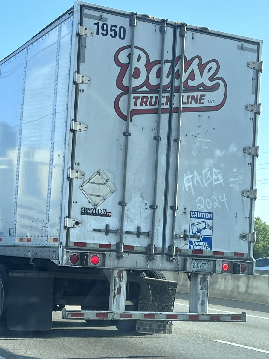 sam4days_'s tweet photo. @EverythingOOC Saw this on my way to work this morning. No idea what it means. :) https://t.co/UA6Aal0t4O