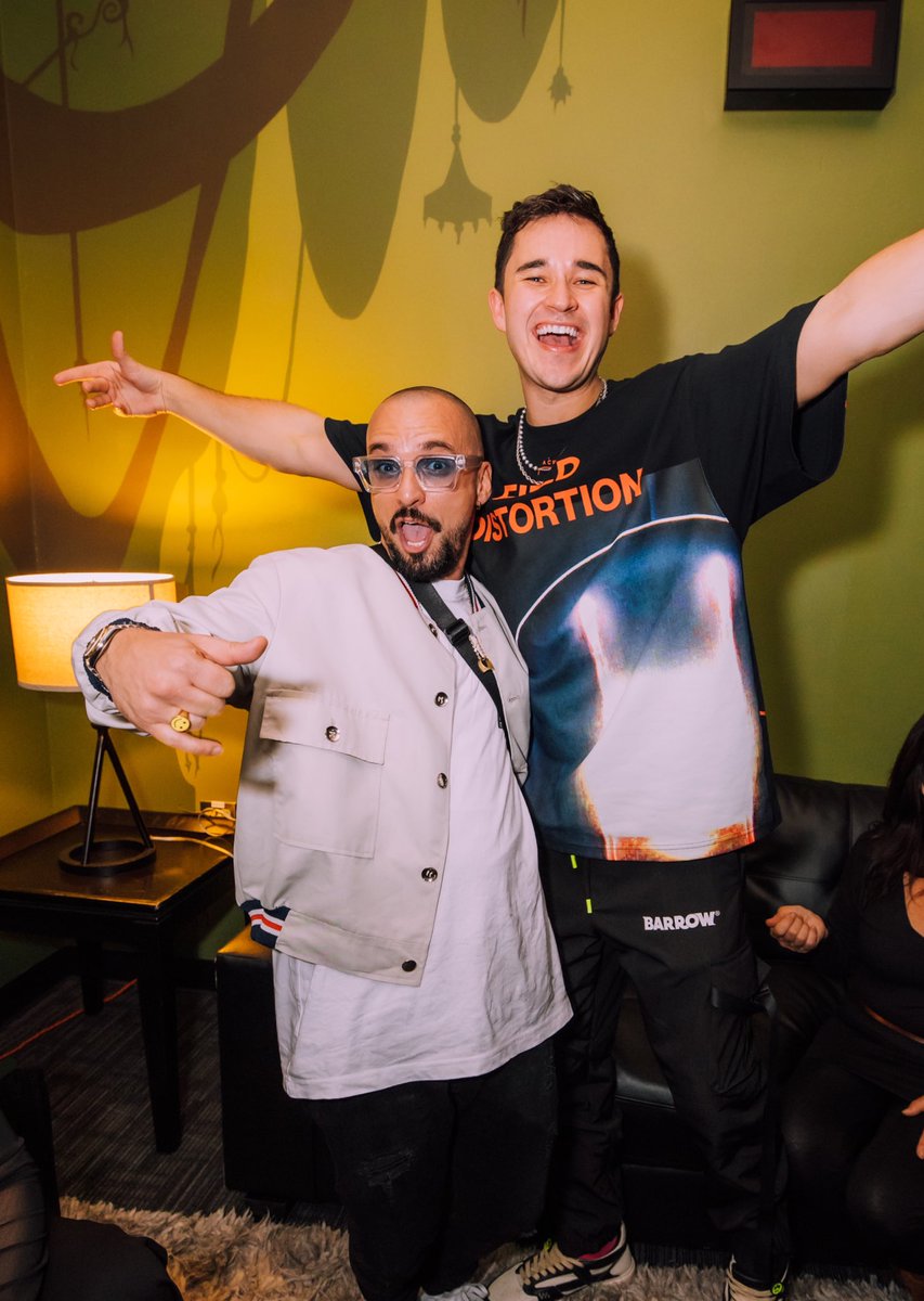 Dombresky's tweet photo. Denver with @johnsummit 💥💥💥 https://t.co/3sv2rqS8tK
