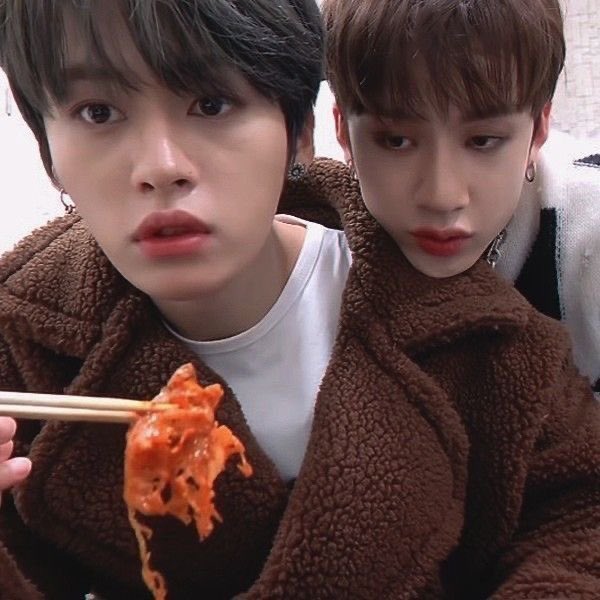 чан и минхо - не друзья.
#bangho #minchan