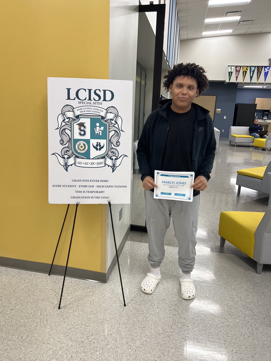 EveningFlex's tweet photo. Congratulations to Marco J. from Terry High School for earning his Economics and Algebra 2A credits at 1621 Place Evening Flex. Way to go! We are so proud of you! @lcisd_specials @Terry_Rangers #SpecialSitesSuccess #betheonelcisd https://t.co/5inQMylJr2