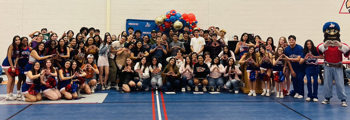 AHS_GoCenter's tweet photo. Celebrating our seniors commitment to there future colleges. We are so proud of you all! 🥹❤️💙 #SeniorDecisionDay #TeamSISD #BlazerNation #NTN https://t.co/3od1x7LHkT
