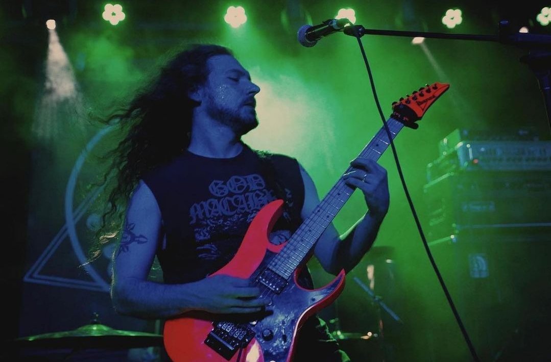 RedefiningDark's tweet photo. Some cool shots from the @saintvitusbar last night, where Sentient Horror fired up their SweDeath riffs! Check out their music here ⬇️ https://t.co/uz2EIuQFVt
#OSDM #SentientHorror #redefiningdarkness https://t.co/oLV74GLDhW