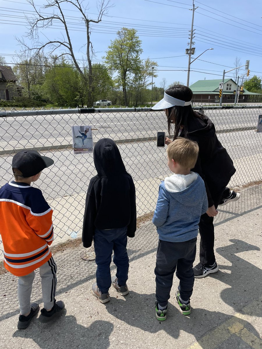 GarrisonRoad's tweet photo. We were looking for a way to have our friends get some movement during our outdoor time. We were finding that the soccer ball was leading to aggression and arguing! Here is what we came up with! Movement circuits that include a QR codes (thanks to @MicrosoftFlip)! @dsbn https://t.co/hAjzpq0ExG