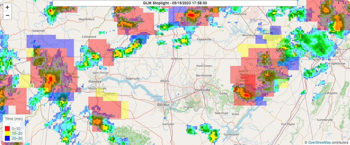 cschultzwx's tweet photo. Summer like storm pattern continues across #hunwx #alwx this afternoon. Storms have started to pop. Red boxed areas are where #lightning has been in the last 10 minutes. Late Spring into Summer are the highest frequency of fatalities/injuries from lightning #ThunderRoarsGoIndoors https://t.co/hRiLD8GHnW
