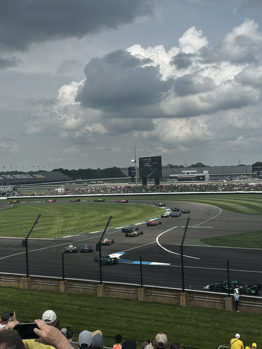 SimSquadRacing's tweet photo. Still taking in how great it was to be back at @IMS with #indycar on track. Looking forward to #Indy500 festivities kicking off this week!
#motorspeedwaymonday #thisismay #ConsoleSimRacing #realracing #simsquadracing #indycar https://t.co/iUpBr0n8wn
