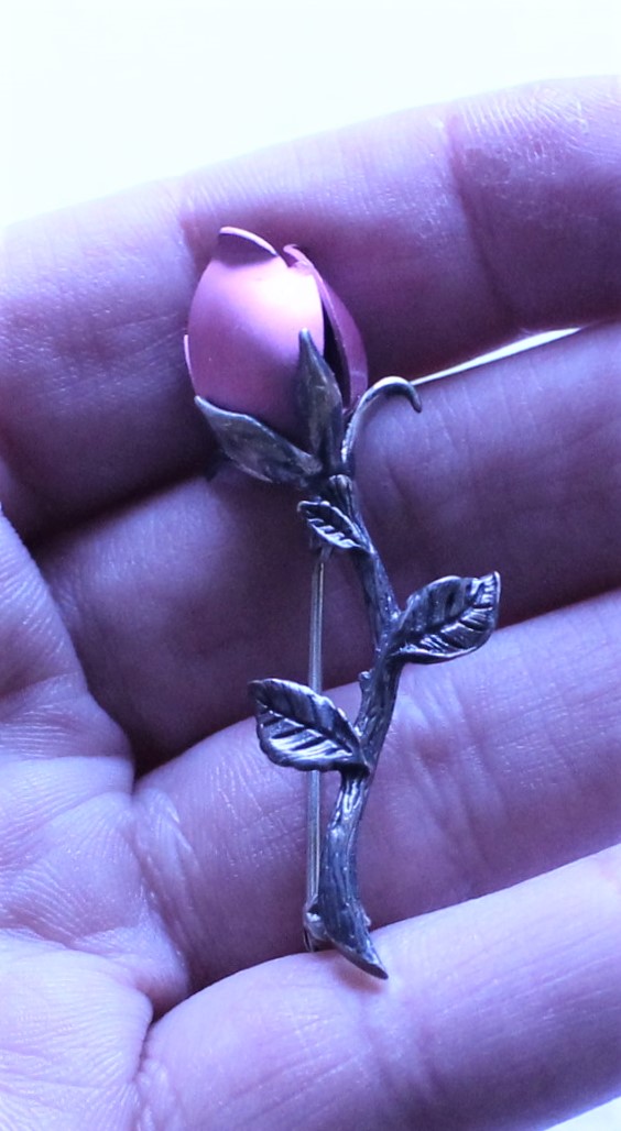 Vintage Sterling Silver 925 Rose Brooch Pin Signed KZ ebay.com/itm/3145826060… #eBay <a href="/eBay/">eBay</a> #giftideas #jewelry #shopsmall #smallbiz #retailtherapy #onlineshopping  #sterling #rose #brooch