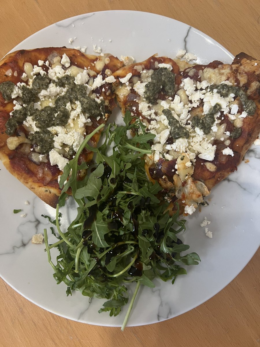 elishaharman's tweet photo. As part of her healthy eating homework Millie wanted to make naaniza’s. But she wasn’t having any of “that green stuff” 😂 @grimoldbyschool  @GrimoldbyYear3 https://t.co/Hya8Sf5dZb