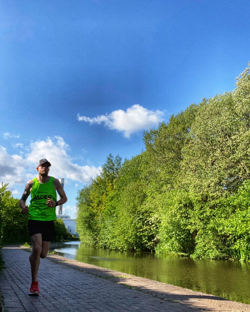 𝐅𝐮𝐞𝐥 &amp; 𝐅𝐢𝐫𝐞

Find your focus; what makes you happy- use it keep going on the hard days &amp; use it fire the inspiration on the good days 

A beautiful, sunny 7 mile run to finish the day after an early morning gym session to start it 

Tonight we rest; Tomorrow we go again