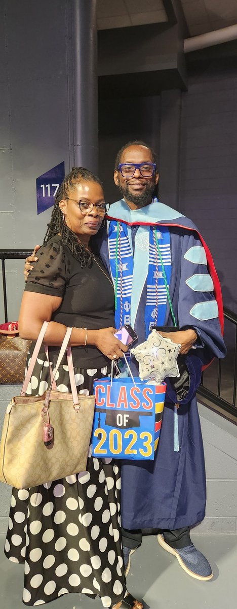 drkerrybrackett's tweet photo. I'm glad my mother was able to attend my doctoral graduation!! #DrKerryB #kerrybpoetry #lifeispoetry https://t.co/PoN5O6E6v1