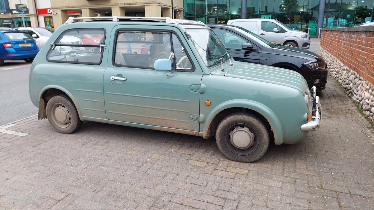 CarPartsDave's tweet photo. Spotted this on Saturday, Nissan Pao ,thought @HubNutVids might appreciate it. Very #hubnut https://t.co/ESOMbyPGGf