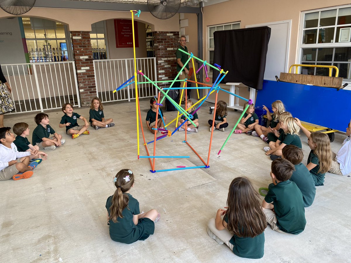 PineCrestSTEM's tweet photo. #PCPreK engineers joined us outside the #PCiLab to use connectors and poles, constructing their very own structures! #PCFutureReady https://t.co/ImDGgVAQCx