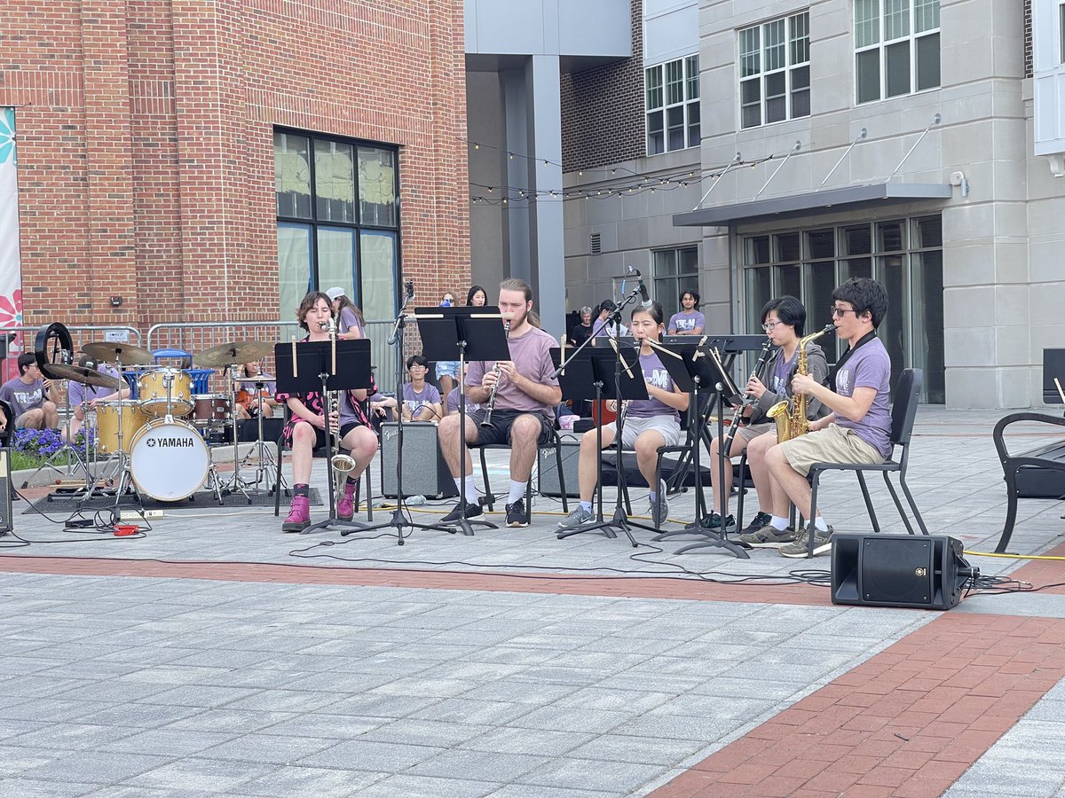 Excited to announce that the MHS Chapter of the Tri-M Music Honor Society was able to raise over $1,000 at our annual benefit concert! All money was donated to @PMPElSistema to help provide quality music education to students in Paterson NJ. @MHSPorowski