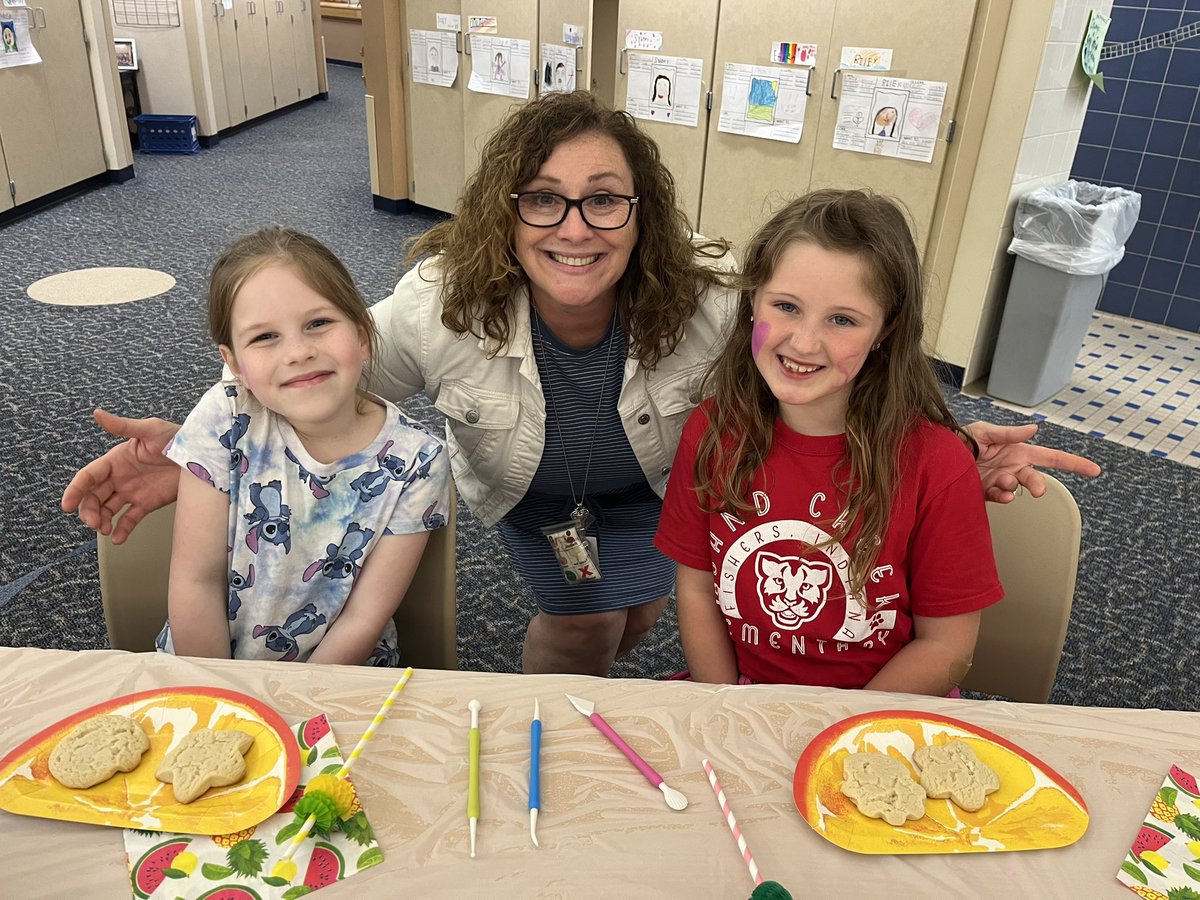 Darla Nolan tweet media