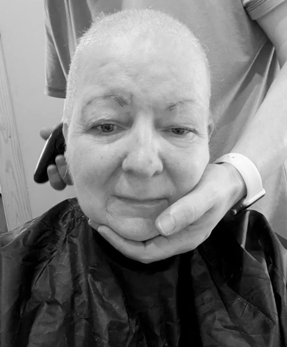 Janey Godley tweet media