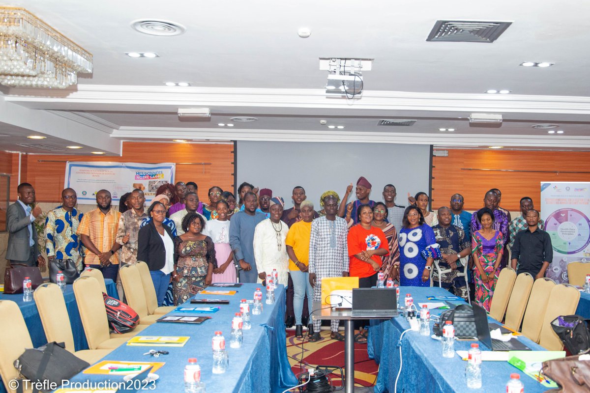 FaladeSpero's tweet photo. "Nous avons discuté des défis de la gestion des données de santé au Bénin, tels que la sécurité et la confidentialité des informations. Des solutions ont été proposées pour relever ces défis.  #MesDonnéesNotreSanté @Trans4m_Health @benin_oneworld #instad #Apdp #MND #OMS https://t.co/6pp4Bz1KUG