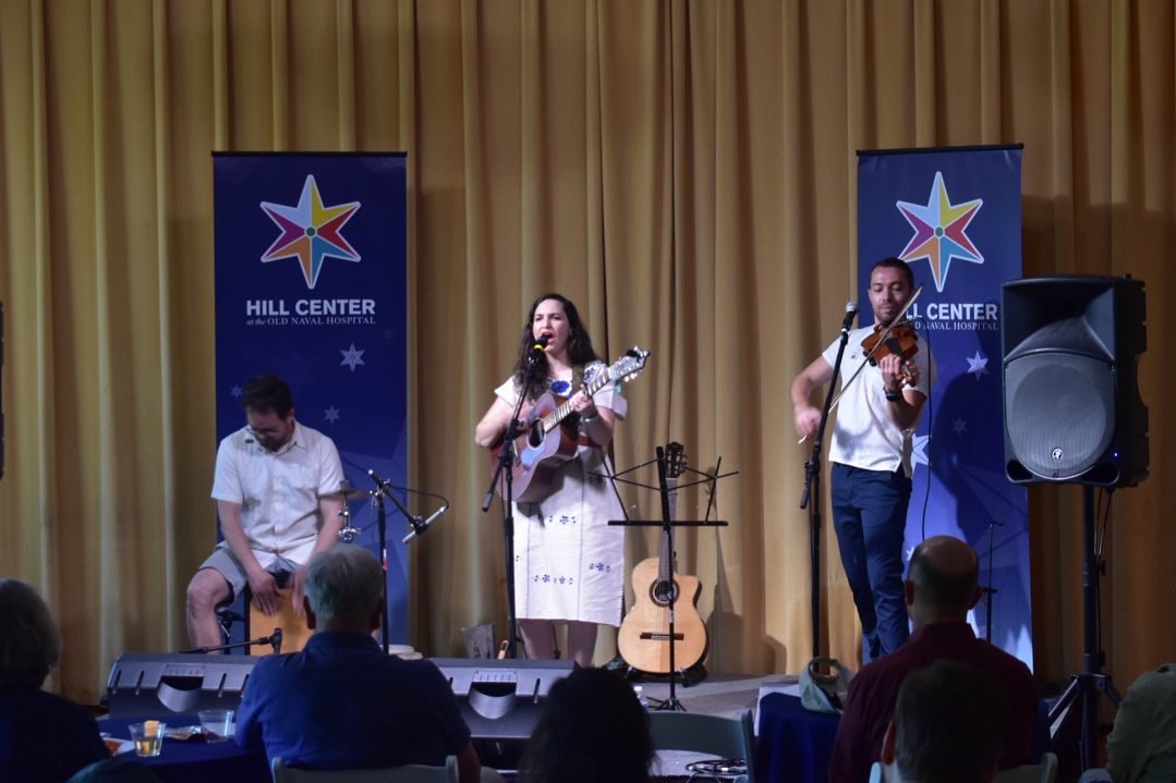 HillCenterDC's tweet photo. Sunday, House Concerts at Hill Center continued with Elena La Fulana! ๐ณ๐ฎ๐ถ
#hillcenterdc #washingtondc #dc #capitolhill #music #concert #localmusic #localmusician #dcmusician #dcband #dmv #dmvartist #folk #latin #latina #latinmusic https://t.co/hJm613i2rP