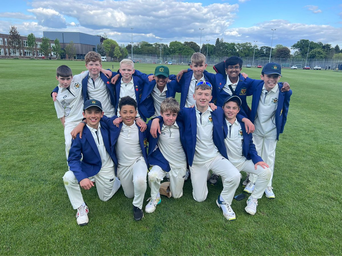 SalesianFboroPE's tweet image. Fantastic county cup cricket win for the 7s away to KES today as they remain unbeaten this season #howzat @SalesianFboro @SalesianFboroPE