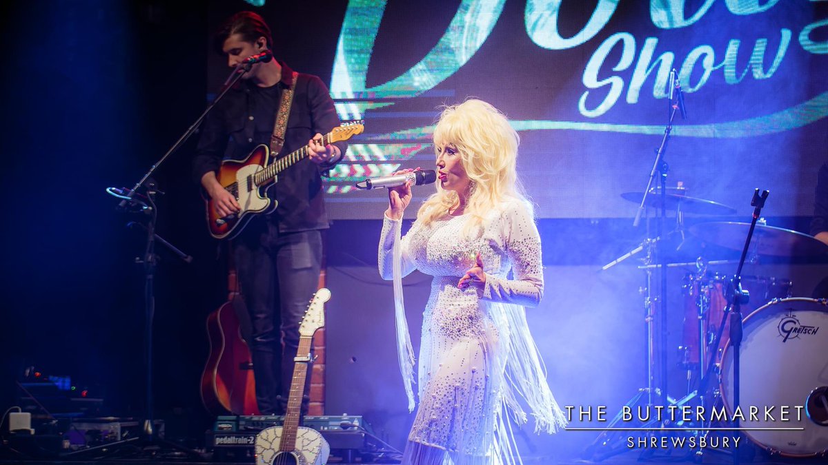 TheDollyShow's tweet photo. A brilliant show at @TheButtermarket on Saturday night. Amazing photos by @PaddenPhoto
Looking forward to 1st June next year already!!
#buttermarket #thedollyshow #dollyparton #dollypartontribute https://t.co/uxQTtk0wG7
