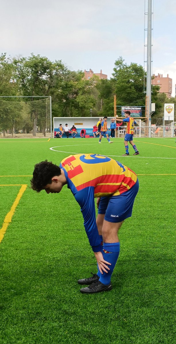 Equipazo, bro ❤️💛💙

Juvenil C de .<a href="/LosYebenesSB/">C.D. Los Yébenes San Bruno</a> 

#losyebenes
#losyebenesSB
#aluche