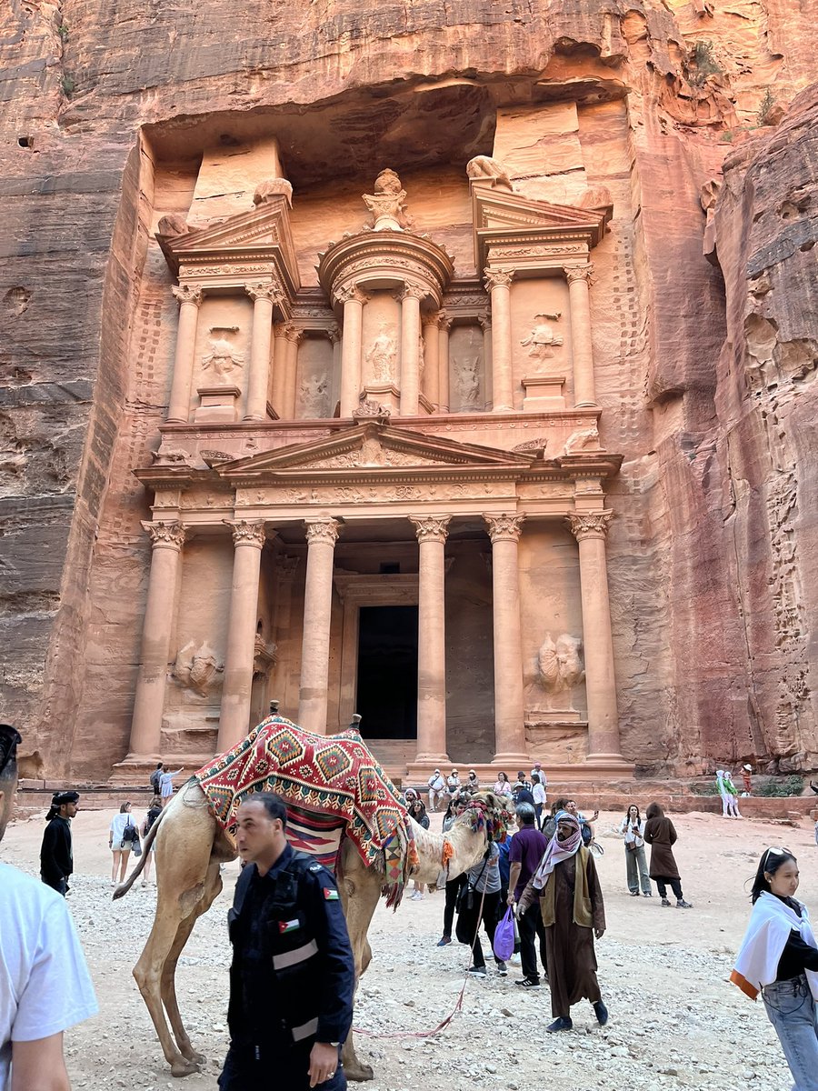 _knd94's tweet photo. Erasmuz épisode 2 en Jordanie 🇯🇴 
Top 3 des meilleures vacances de ma vie…
Pour mes 53 amis qui ont suivi l’aventure sur snap, il y a quelques images inédites…
Pardonnez moi pour la qualité, je suis pas un YouTubeur
https://t.co/iaOylRr65w https://t.co/uHOkIicecD