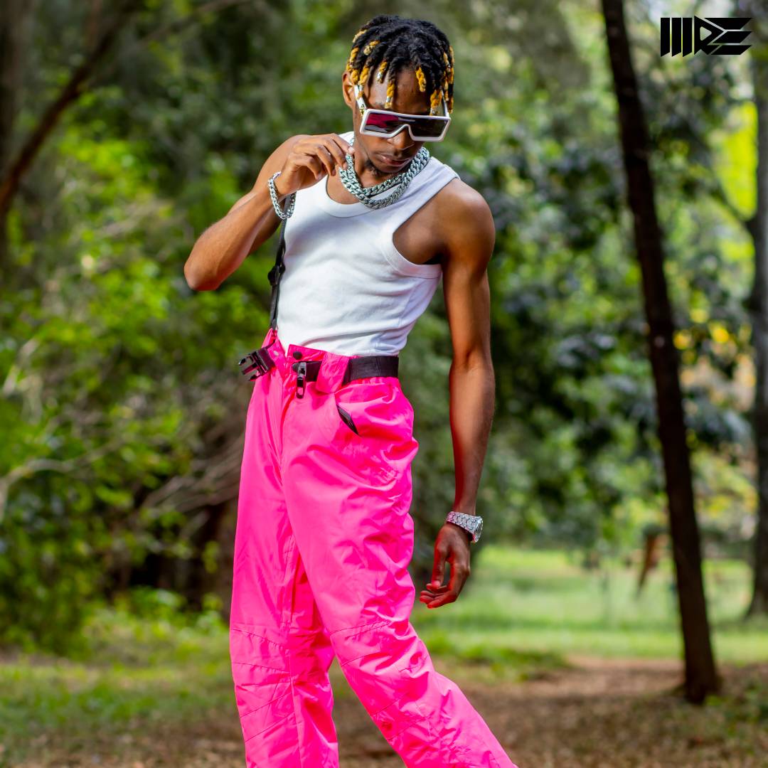 themadroyals's tweet photo. Walapangas Maddies 😜

" Music should strike fire from the heart of man, and bring tears from the eyes of woman "  ~ Ludwig van Beethoven

Such an interesting #MADthought 

#africanexcellence 
#africanmusic 
#TheMadRoyalEntertainment 
#newweekwhodis https://t.co/SM82b04mbg