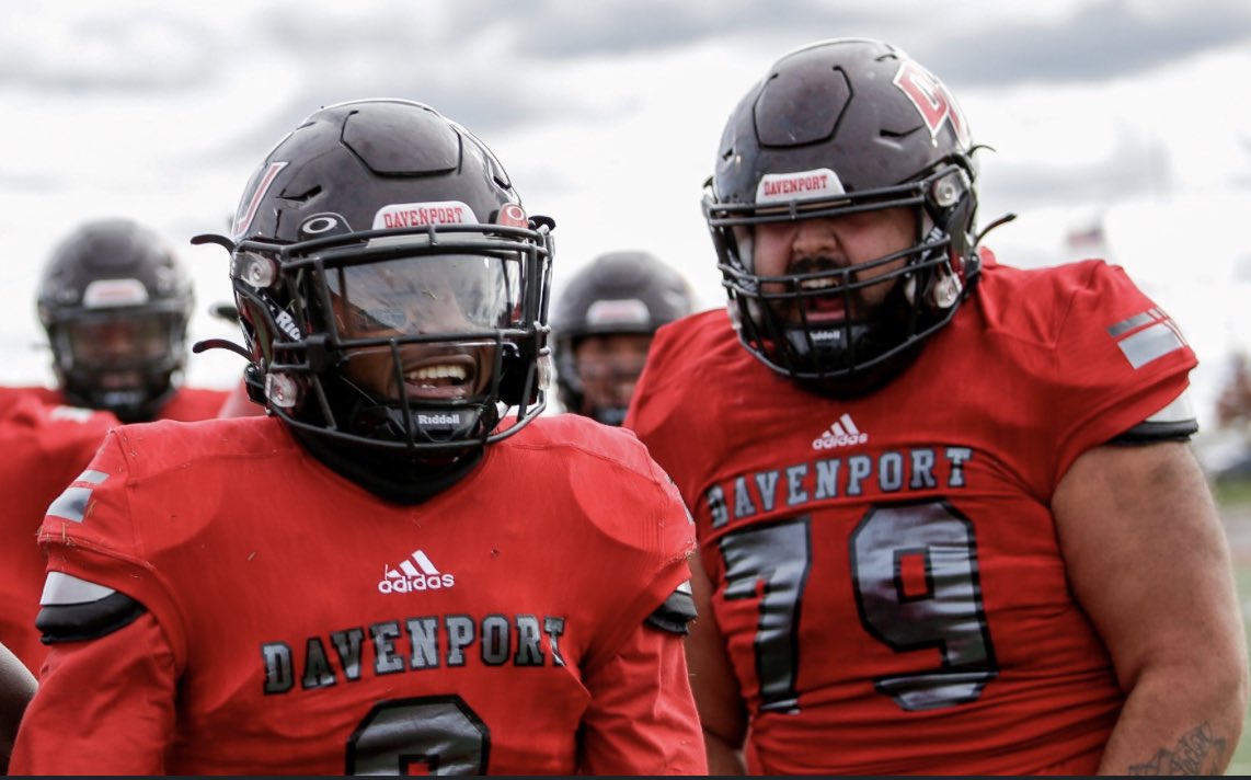 RamseesStephen8's tweet photo. Blessed to receive an offer from Davenport University #gopanthers🐾 @DevinRussell73 @DU_Football @coachtspence https://t.co/e6NOBUGCRU