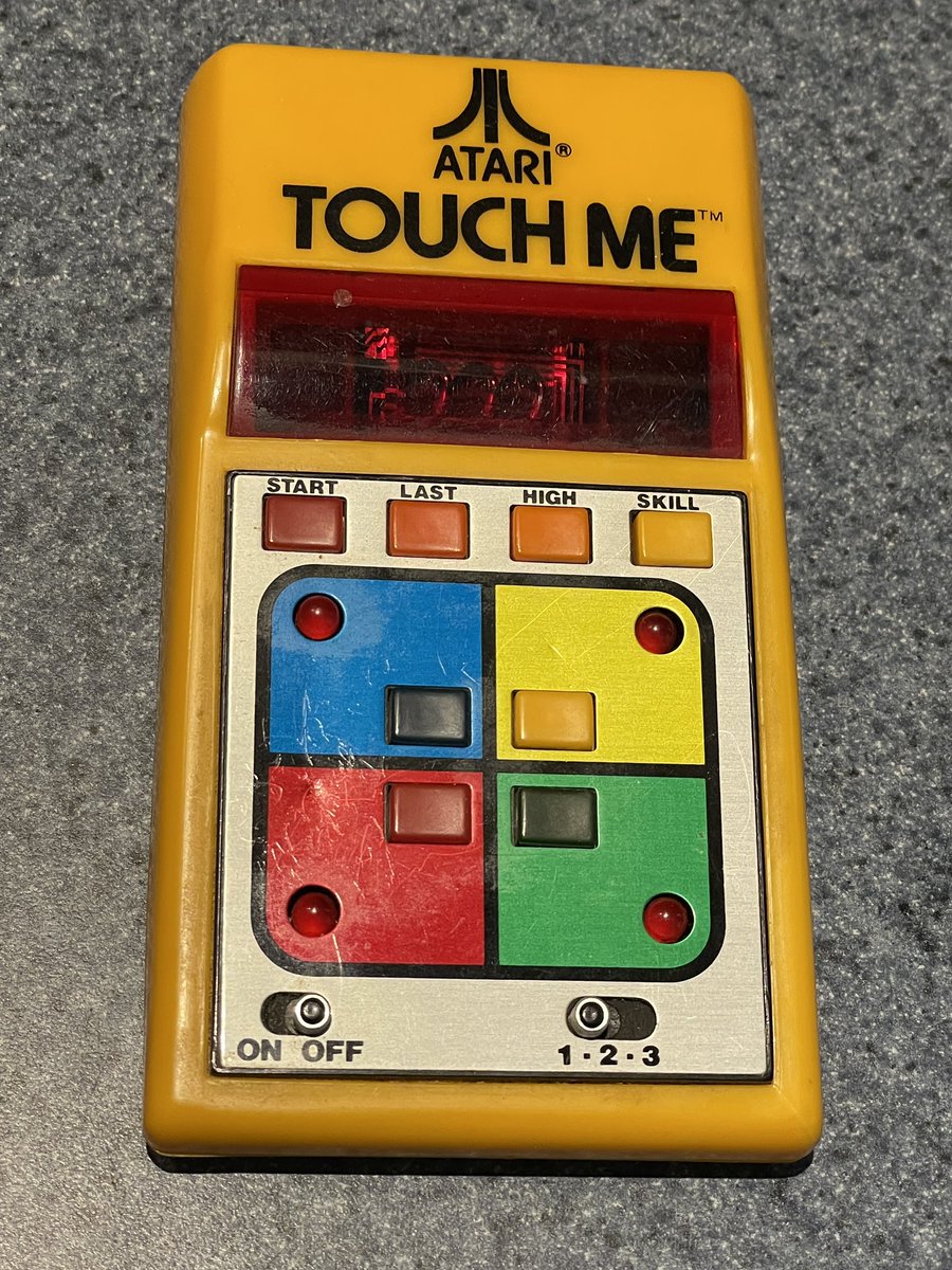 Agtesque's tweet photo. @IL0VEthe80s 9v battery and ready to go!  High score of 99 by me! 😍 #atari #ataritouchme https://t.co/GE1qYvZHkn