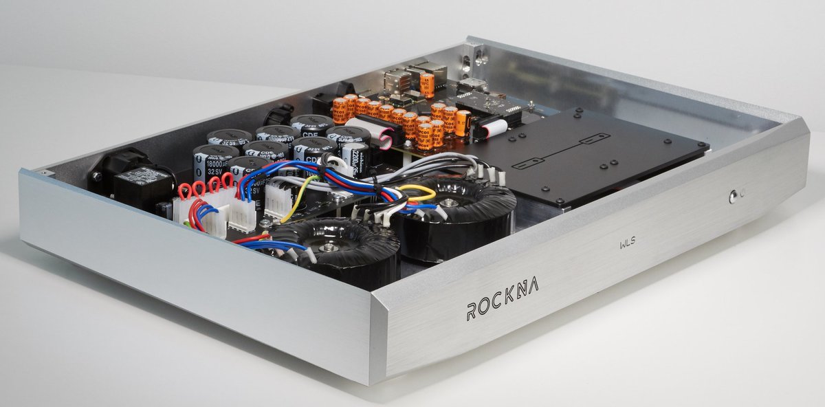 justmeee71's tweet photo. New #rockna #wavelight server #rws #dsd #pcm #fpga #networkstreamer #hifi #hiend https://t.co/e3QHUlR58E