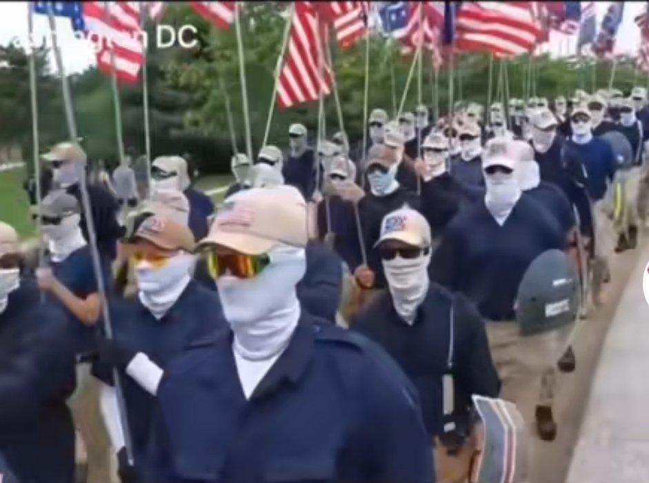 wyt supremacist group patriot front on a 'hike' around washington dc #usa

sporting trump attire, with neckwarmers & sunglasses as they lack the gonads to show their ugly racist mugs, some actually carried homemade sheilds à la cap'n 'murica

#imagine these guys in battle 😭