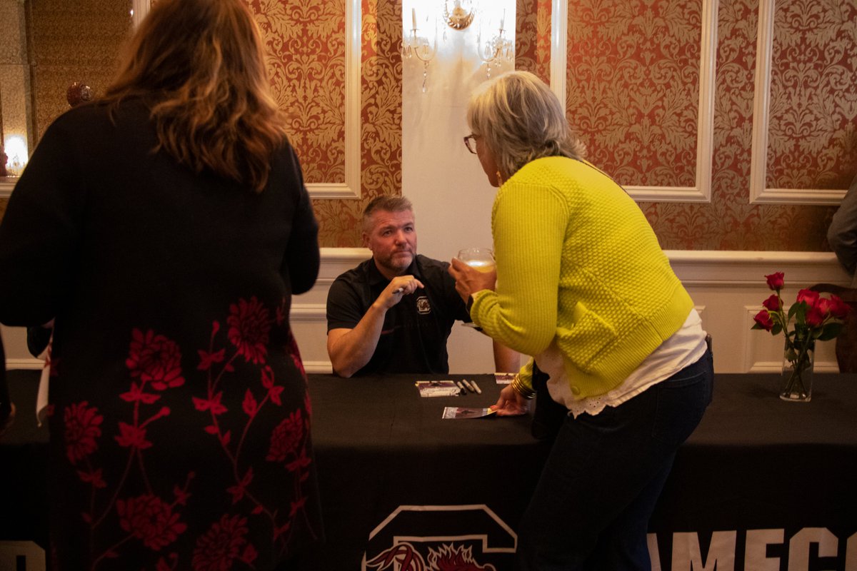 TheGamecockClub's tweet photo. Greenville Welcome Home Tour was electric last week!

Only 2 stops left for this year's 𝗪𝗲𝗹𝗰𝗼𝗺𝗲 𝗛𝗼𝗺𝗲 𝗧𝗼𝘂𝗿 🤙

#WelcomeHomeTour | #Gamecocks https://t.co/MKirX1Smw7