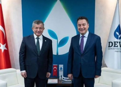 Sam_Moo_Rhai's tweet photo. Seçimi kazanma hilesi bırakıyorum buraya. 2 tanesine bay diğer 2 tanesi Hi hangisine hi hangisine bay seçim sizindir :D @kilicdarogluk https://t.co/2NAFcZbZzu