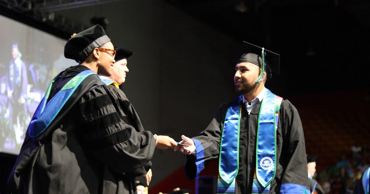 UHClearLake's tweet image. Saturday was a day to remember, as our students graduated and became alumni. It's hard to put into words just how proud we are of all of them, and how grateful we are to have played a part in their journey. Congratulations, Class of 2023! You will forever be a Hawk! #UHCLGrad