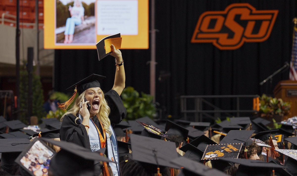 okstate_ehs's tweet photo. We are thankful to be a part of this journey with you #okstate23! Now go make more memories 🎉🧡
#peoplepassionpurpose #TeachOrange #HealOrange #FlyOrange #DesignOrange https://t.co/3Xqbg8Ikh3