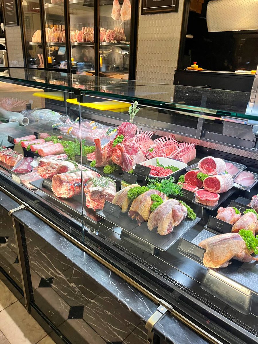 qiqiTwitte's tweet photo. Buy some ingredients and prepare an exquisite meal. https://t.co/6Xtp3hog31