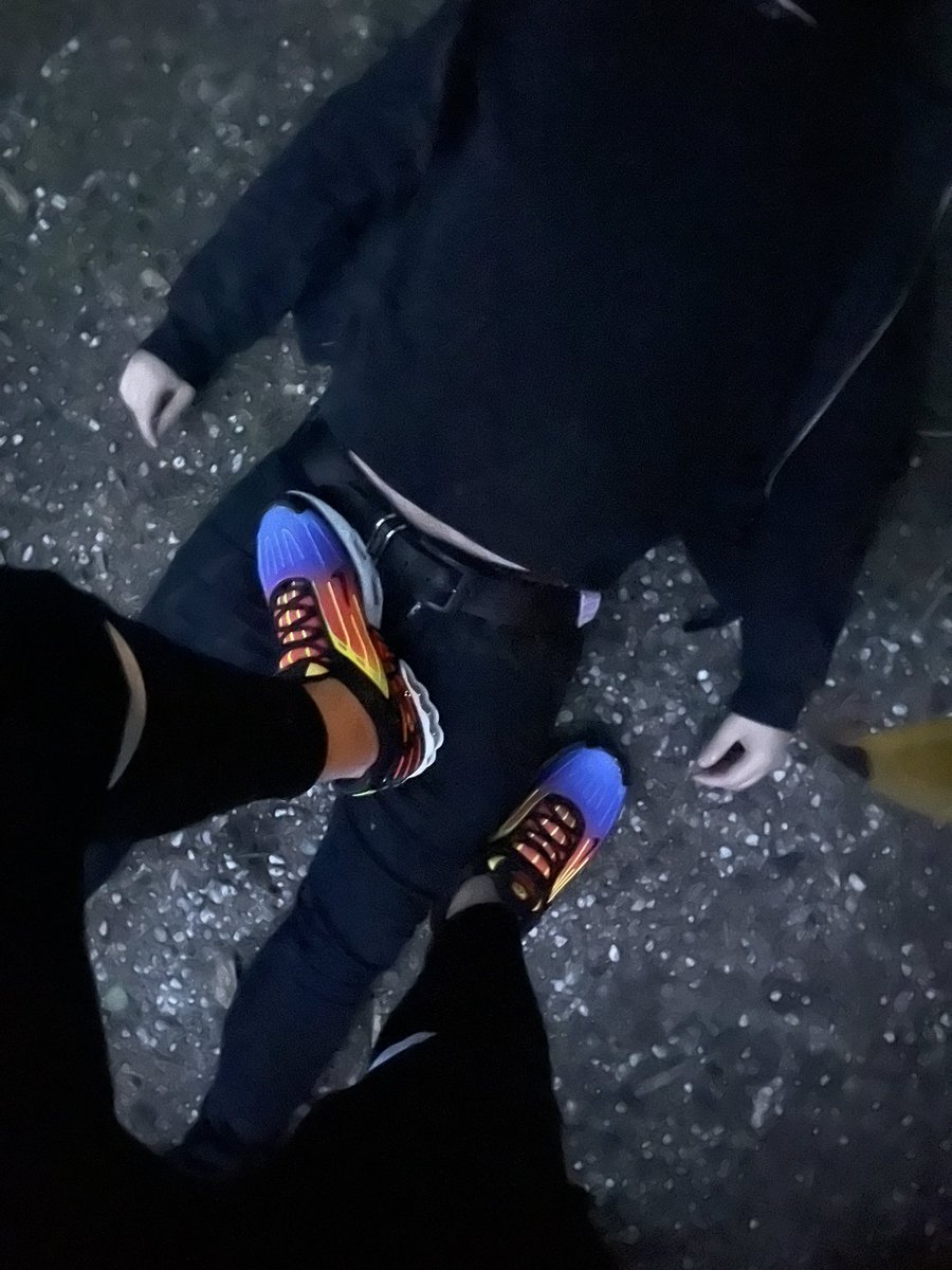MasterNikey's tweet photo. #crushing some balls here 😈 #sneakermaster #sneakerslave #tramplingmaster #Dominance #gayslaves https://t.co/CHUg3RAFRj