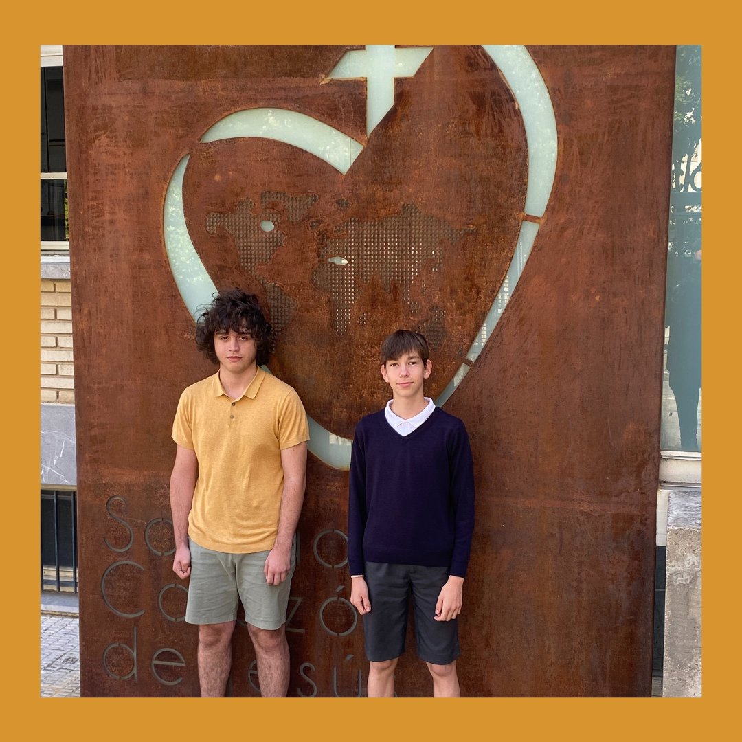 🎉Felicidades a estos dos grandes matemáticos, Pablo del Corral de 2º ESO y Miguel Sánchez de 4º ESO, por clasificarse para la final de la #OlimpiadaMatemáticaAragonesa ¡A por la final chicos! 💪