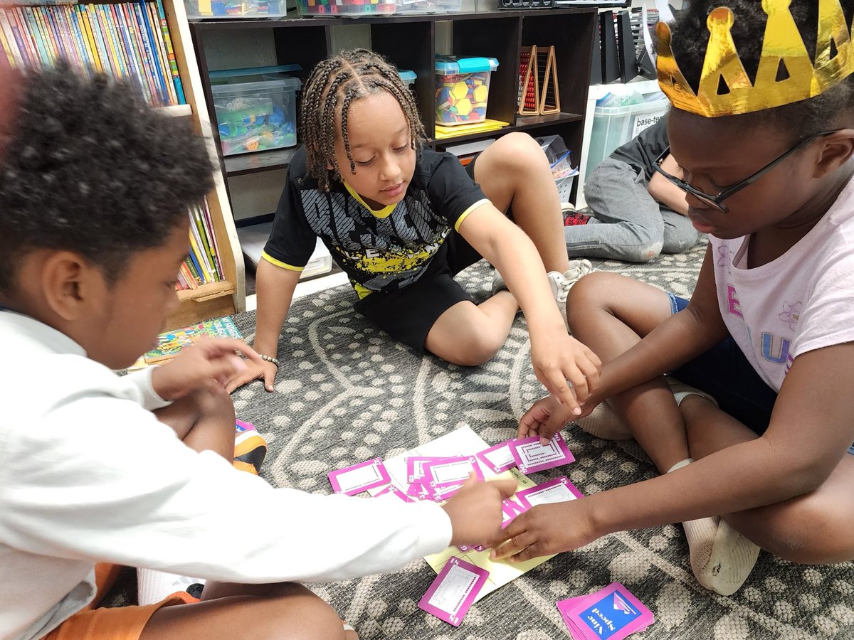 Jeanne Moylan tweet media