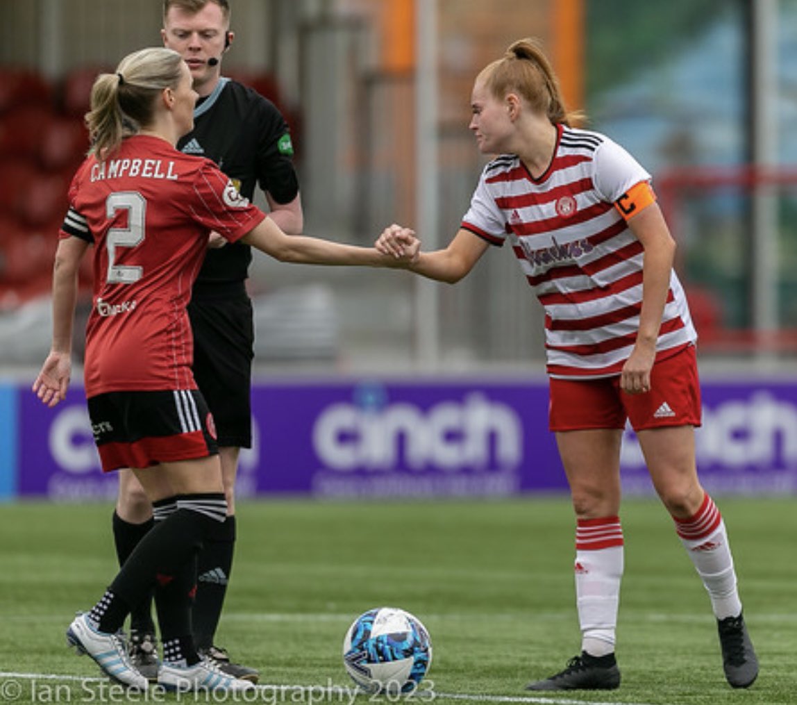 LorenC91's tweet image. A personal thanks to @megannnquinn & @rwatsoncoach at @accieswfc yesterday for the kinds words & flowers to mark my retirement.
I’ll definitely miss the close encounters & battles we’ve had over the years. However I will not miss the long bus trips to Hamilton 🤣🚌 #touchofclass